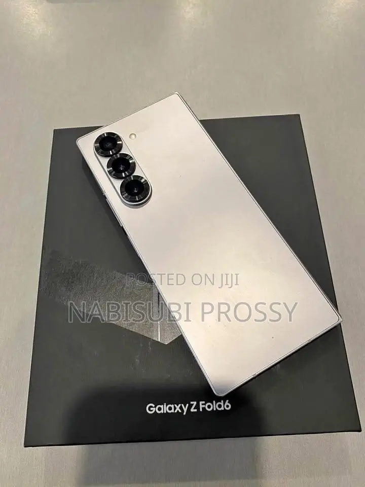 New Samsung Galaxy Z Fold6 256 GB Silver