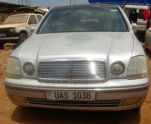Toyota Progress 2002 Silver