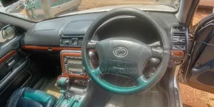 Toyota Progress 2002 Silver