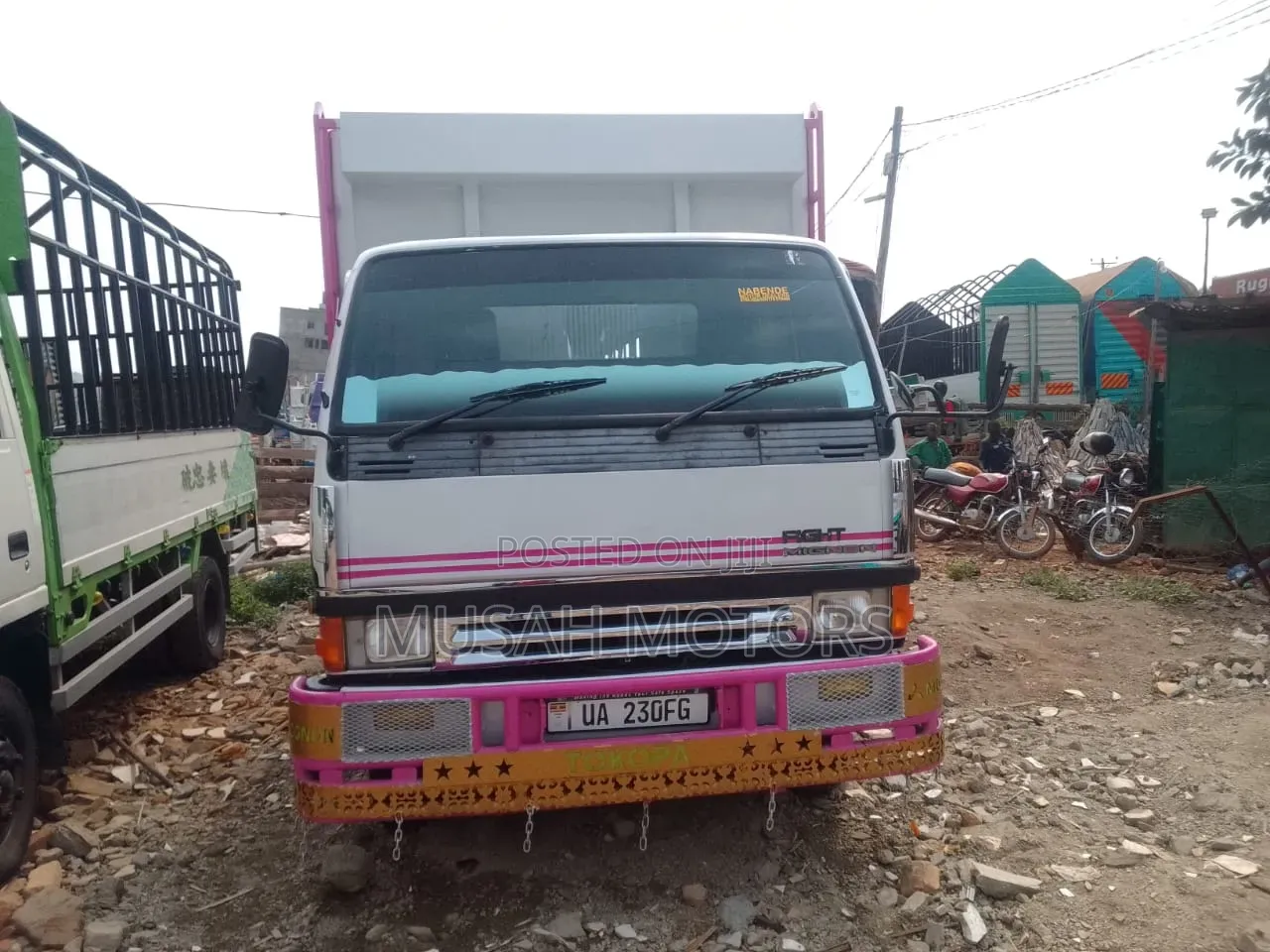 Mignon Fighter Tipper
