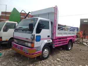 Mignon Fighter Tipper