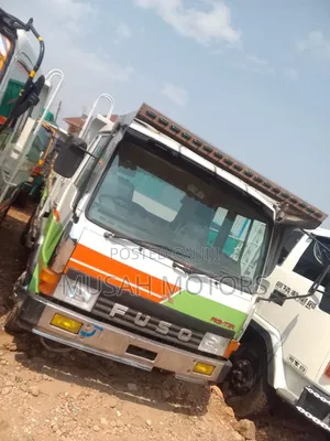 Fuso Fighter Tipper