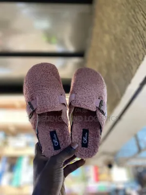 Women Clarks Pink