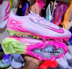 Original Nike Soccer Boots With Studs