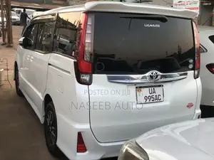 Toyota Noah 2016 White
