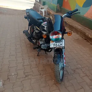 Bajaj CT 125X 2025 Black
