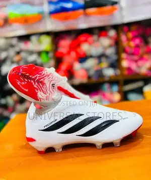 Original Predator Soccer Boots With Studs