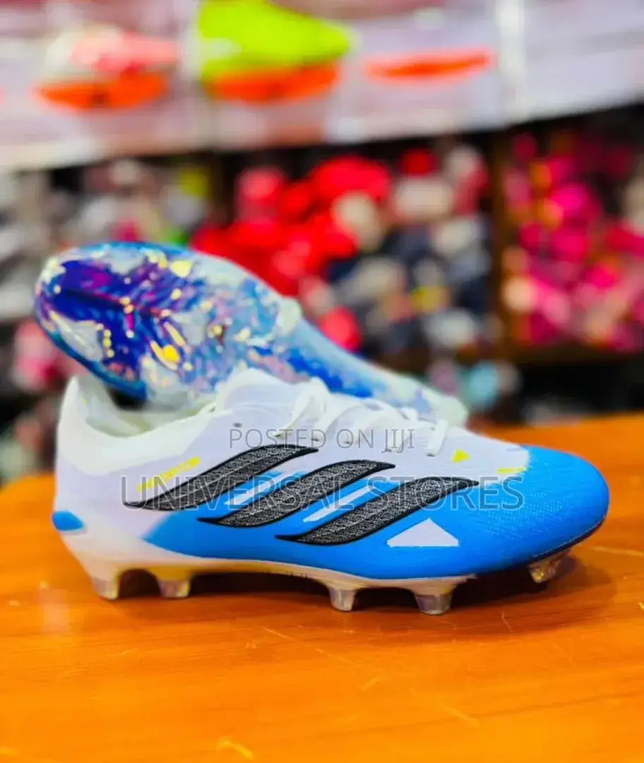 Original Predator Soccer Boots With Studs