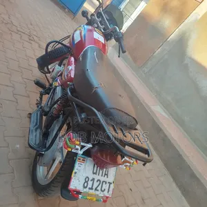 Bajaj CT 125X 2025 Red