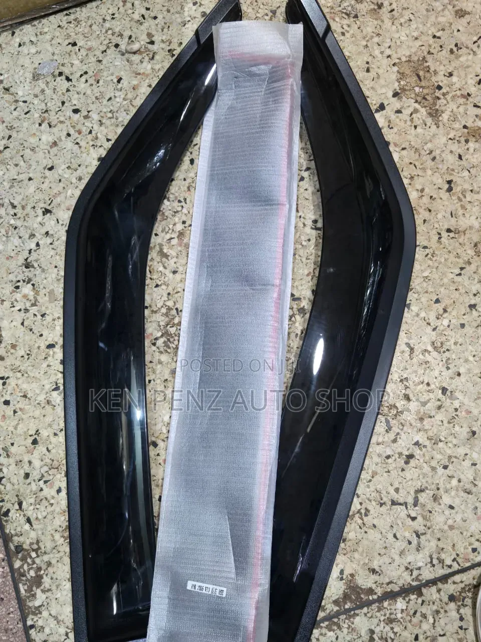 Mitsubishi Pajero V73 Rainshields