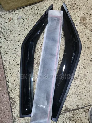 Mitsubishi Pajero V73 Rainshields