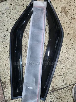 Mitsubishi Pajero V73 Rainshields