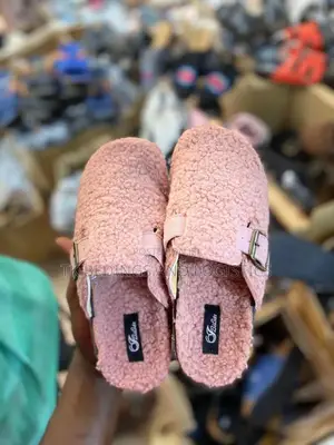 Women Clarks Pink