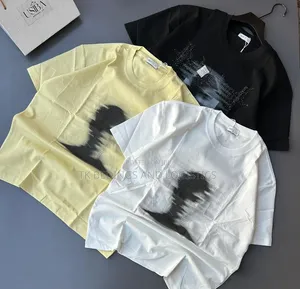 Zee  T-Shirt