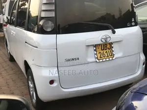 Toyota Sienta 2008 White