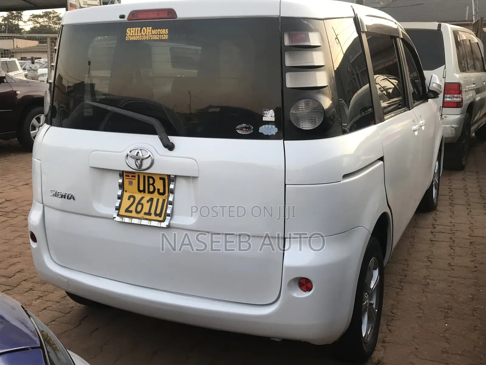 Toyota Sienta 2008 White