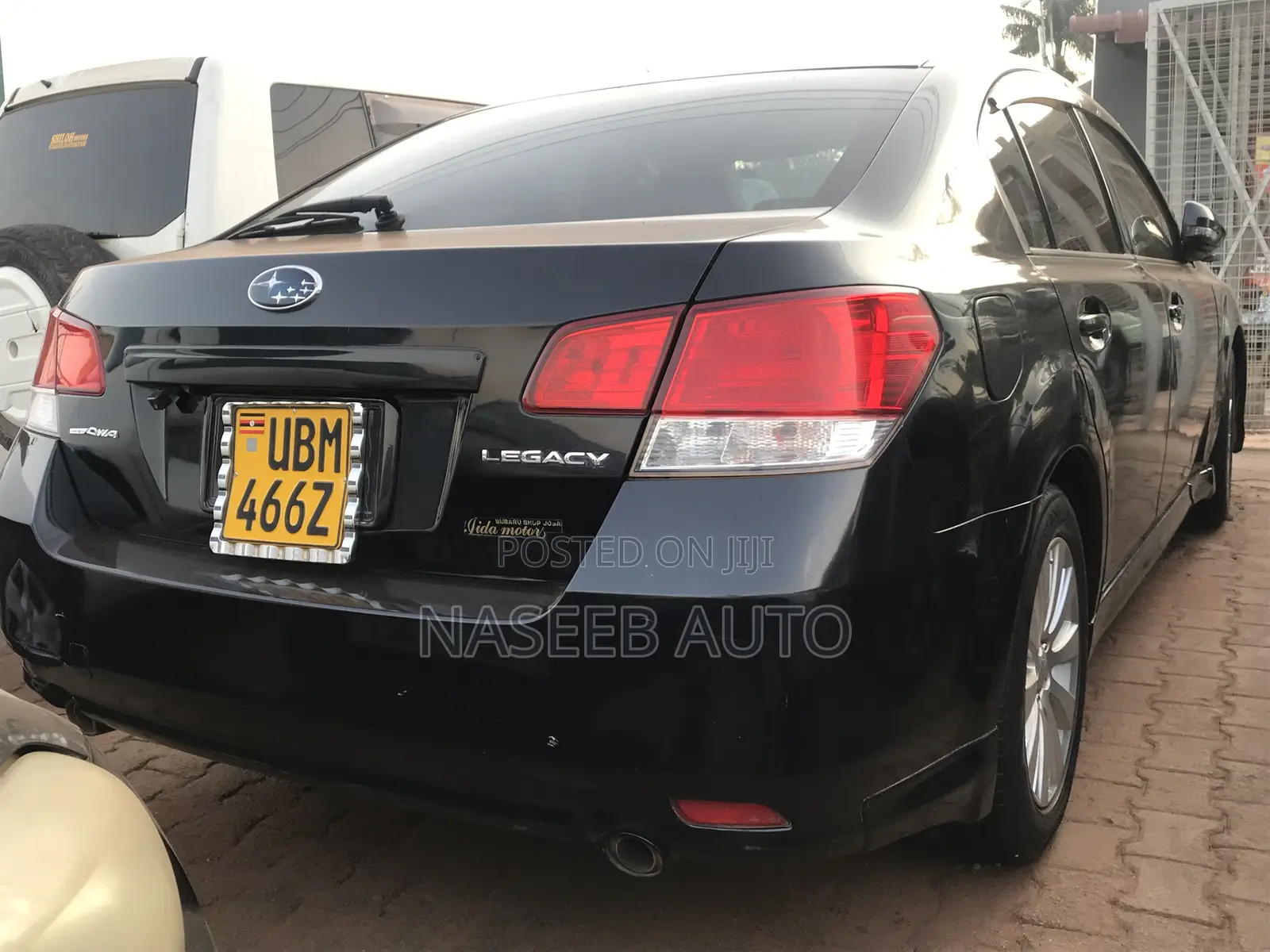 Subaru Legacy 2011 Black