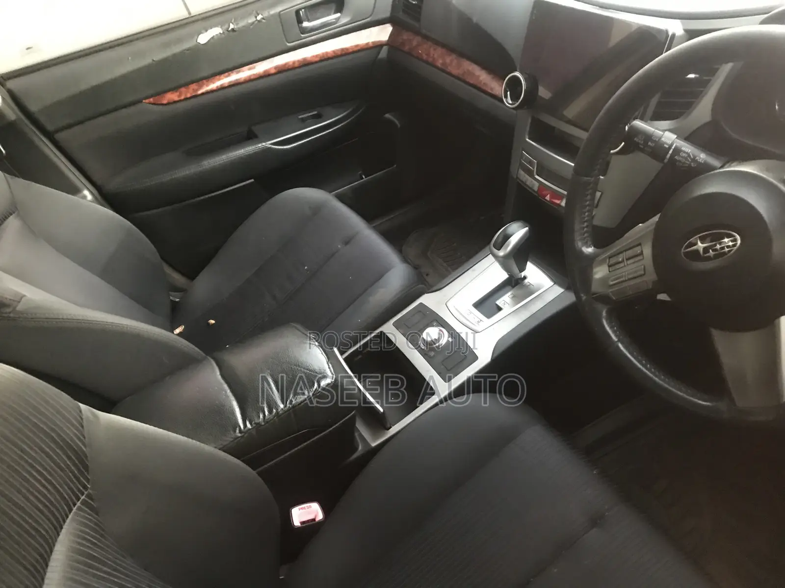 Subaru Legacy 2011 Black