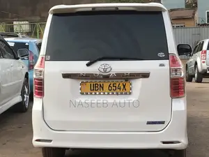 Toyota Noah 2008 White