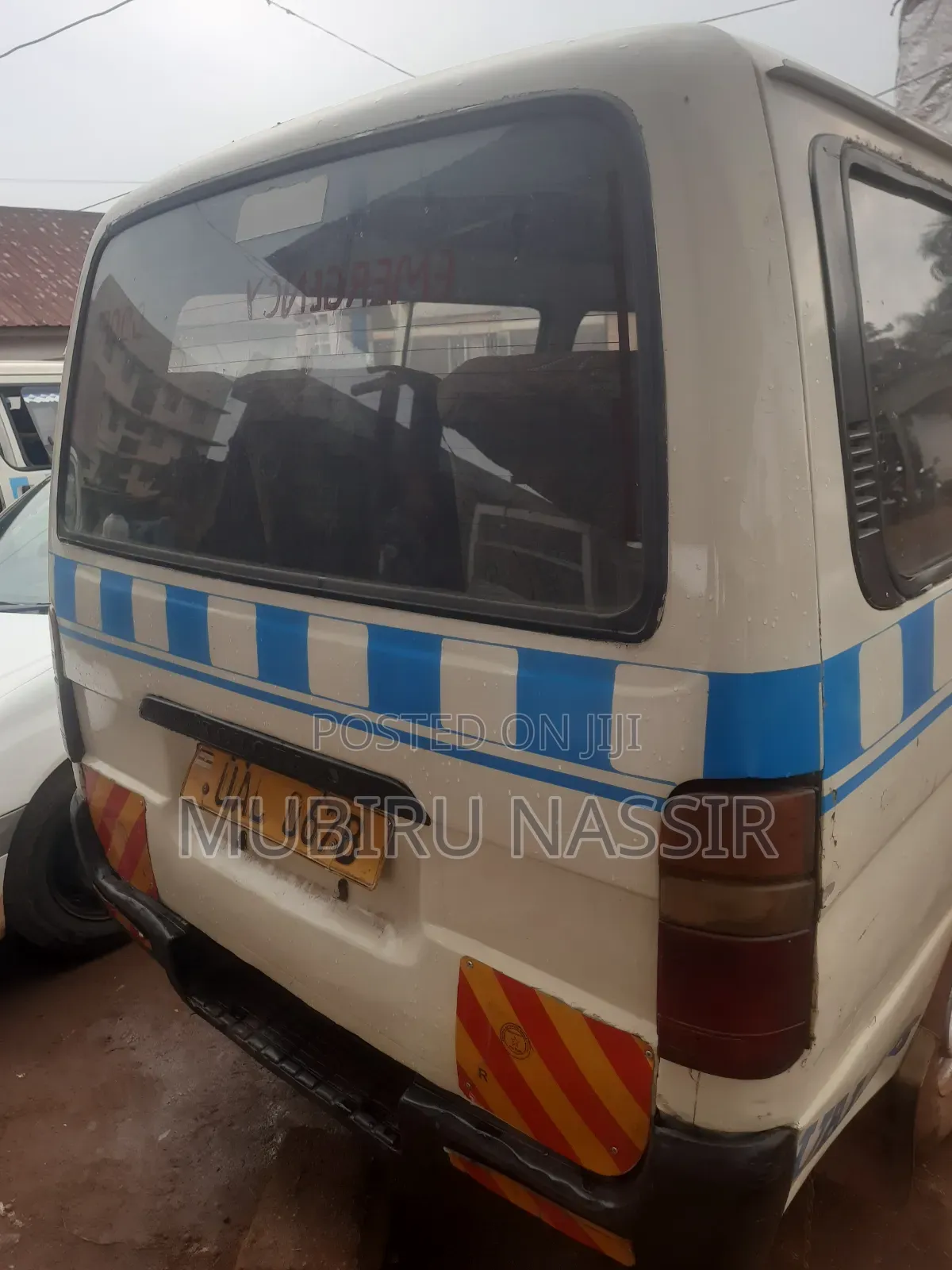 Toyota HiAce 2002 White