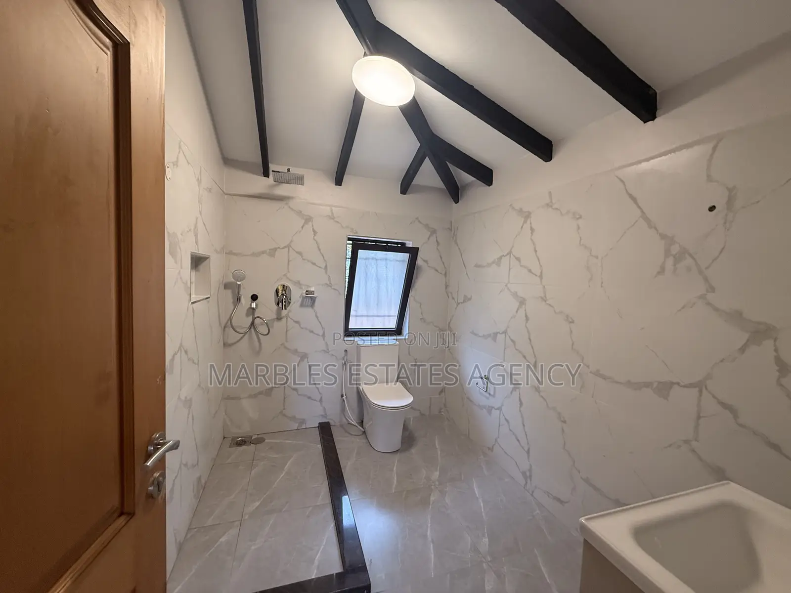 Furnished 4bdrm House in Mbuya, Central Division for rent