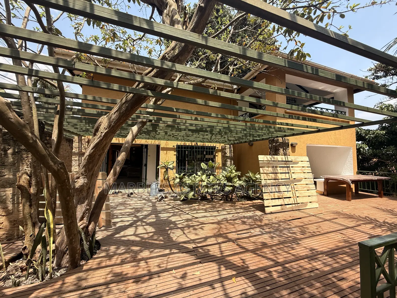 Furnished 4bdrm House in Mbuya, Central Division for rent