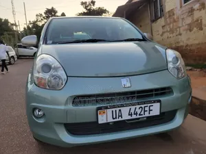 New Toyota Passo 1.3 FWD 2013 Green