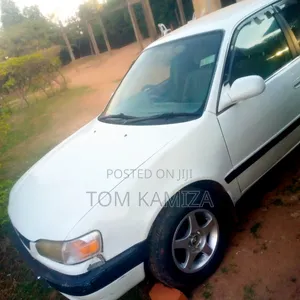 Toyota Premio 1.8 AWD 2002 White