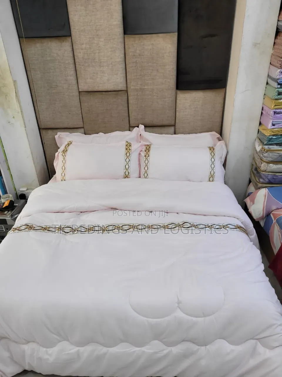 Linen Bed Comforter Pink