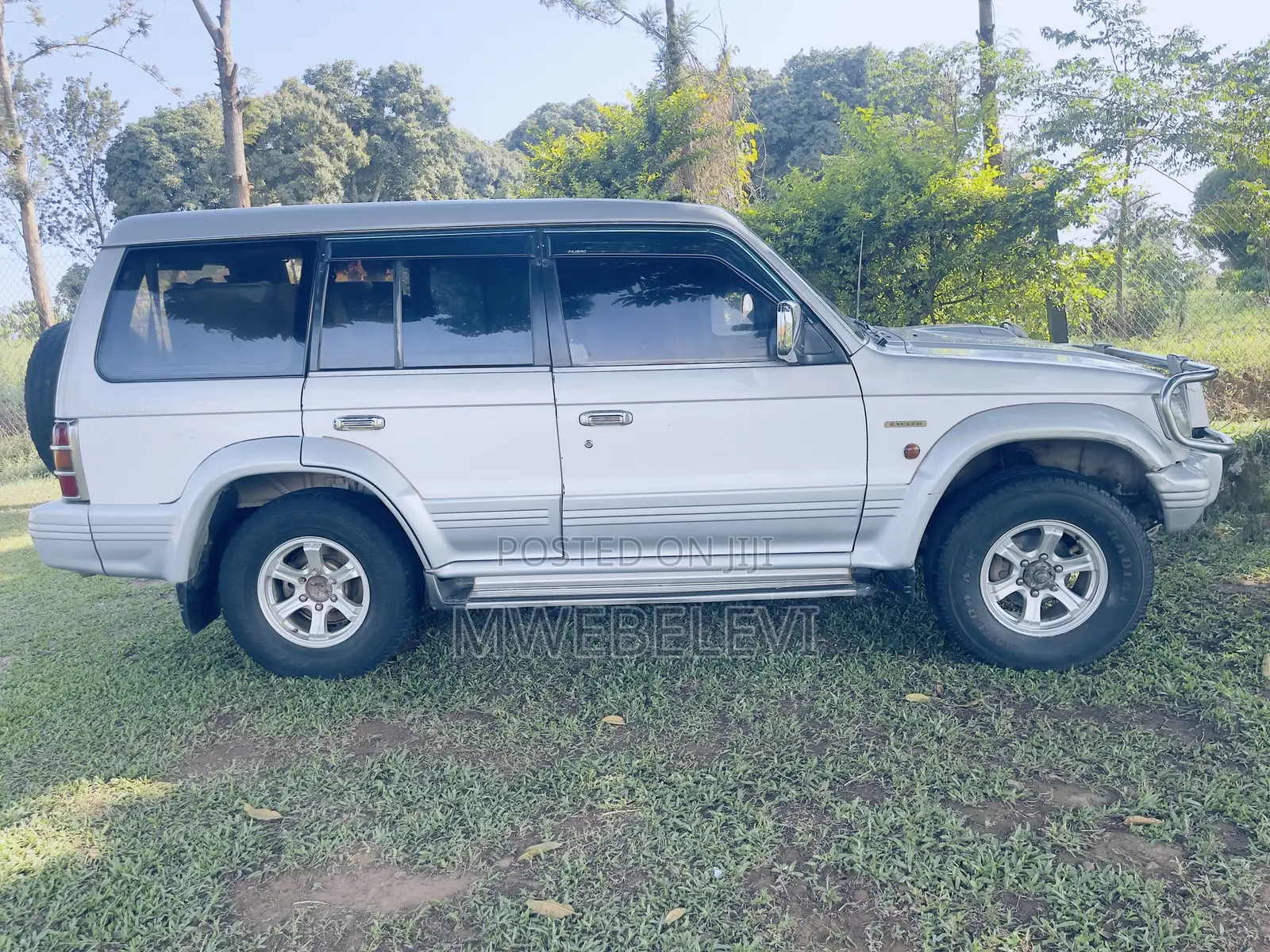 Mitsubishi Pajero 1998 White