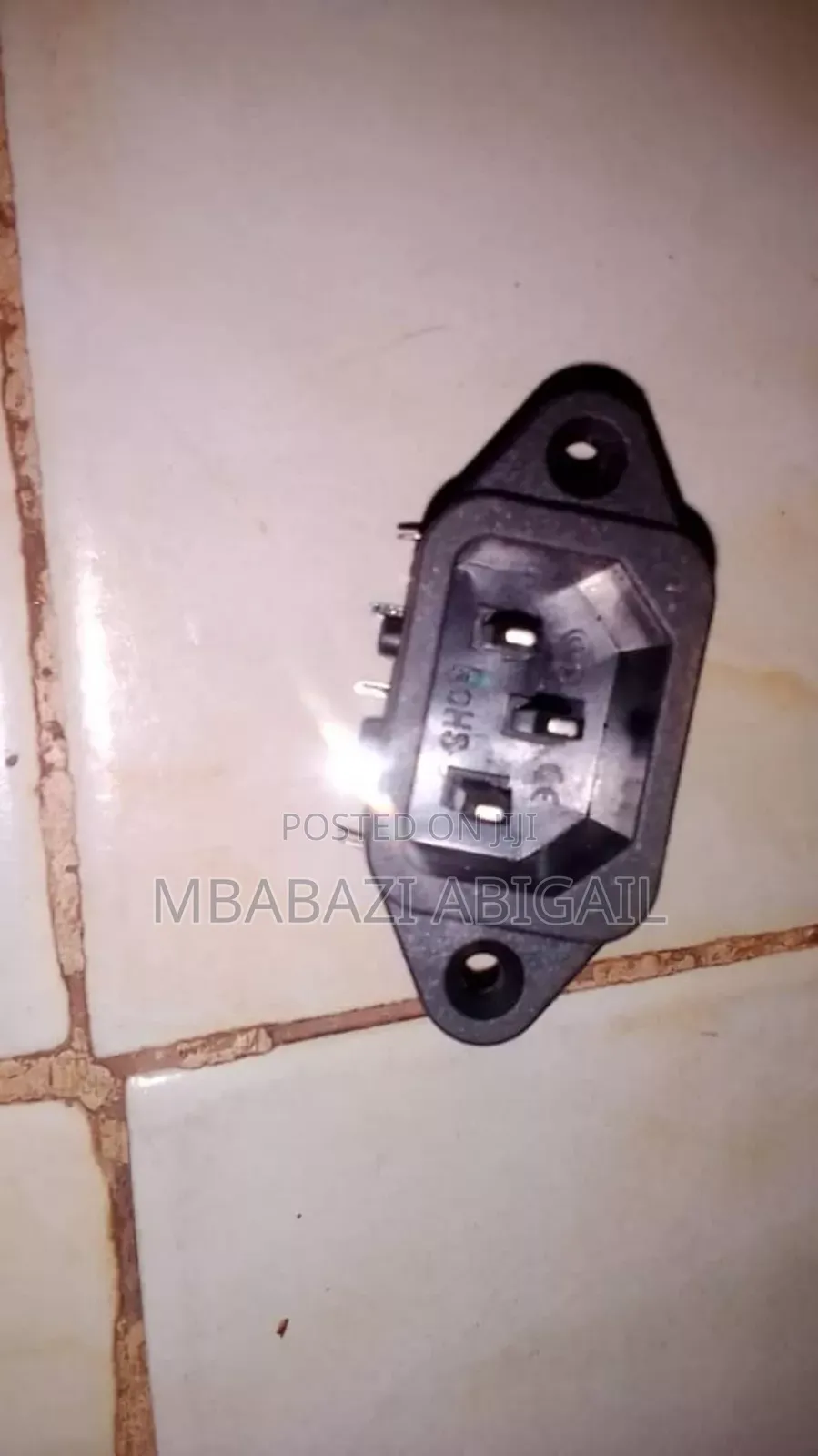 Battery Charging Ports, Connectors, for E-Bikes, E-Bicycles,scooters.