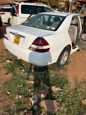 Toyota Mark II 2002 White