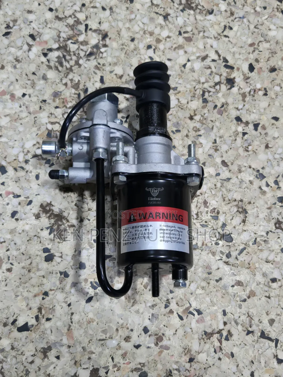 Fuso and Elf Hydraulic Clutch Booster / Servo Assembly