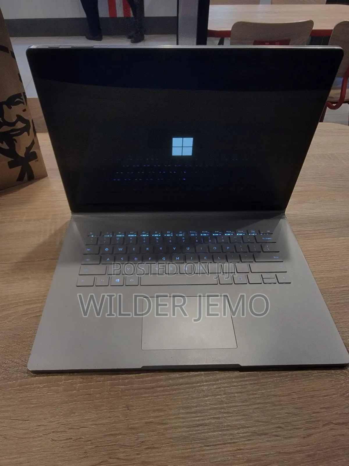 Laptop Microsoft Surface Book 2 16GB Intel Core i7 SSD 500GB