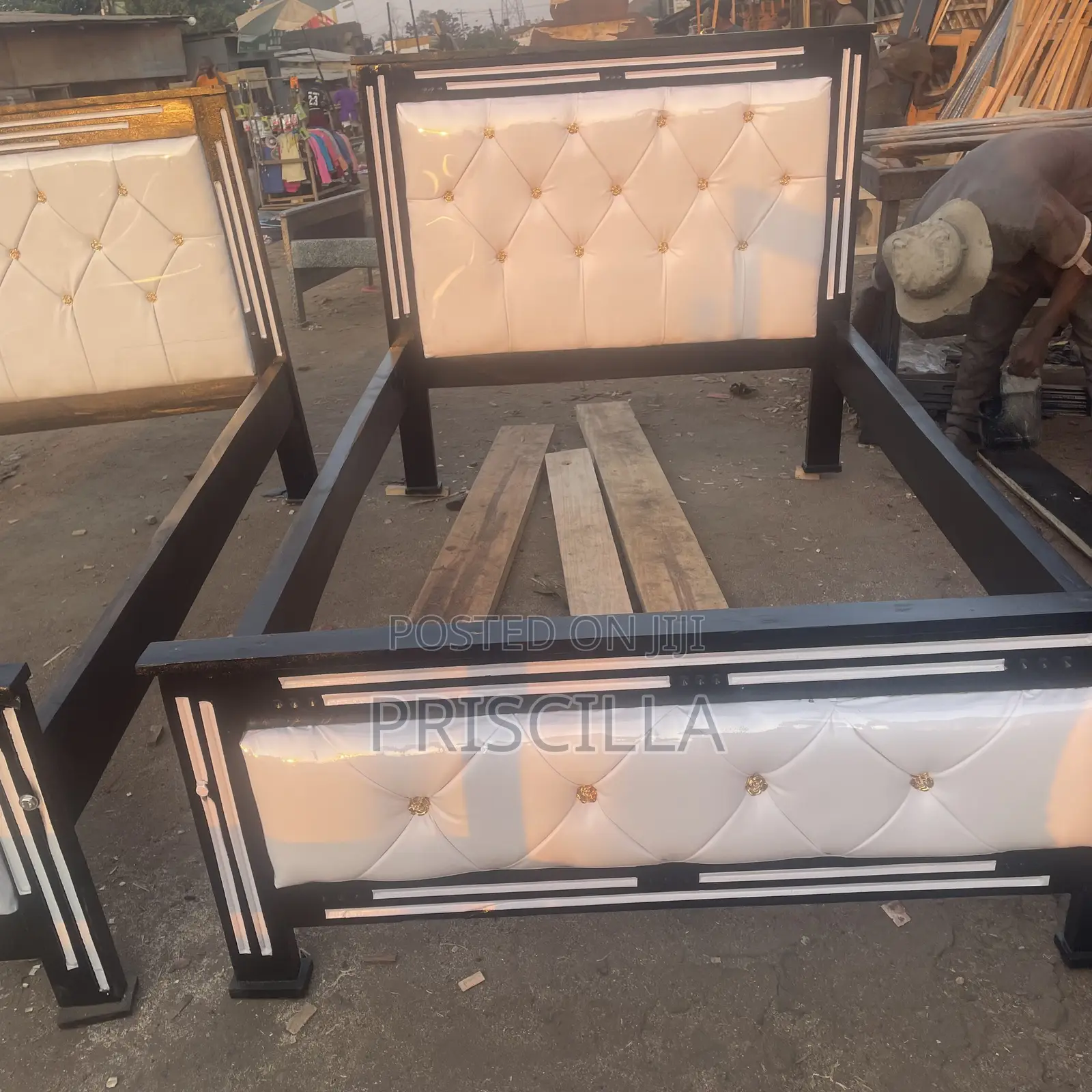 4by6 White Leather Bed