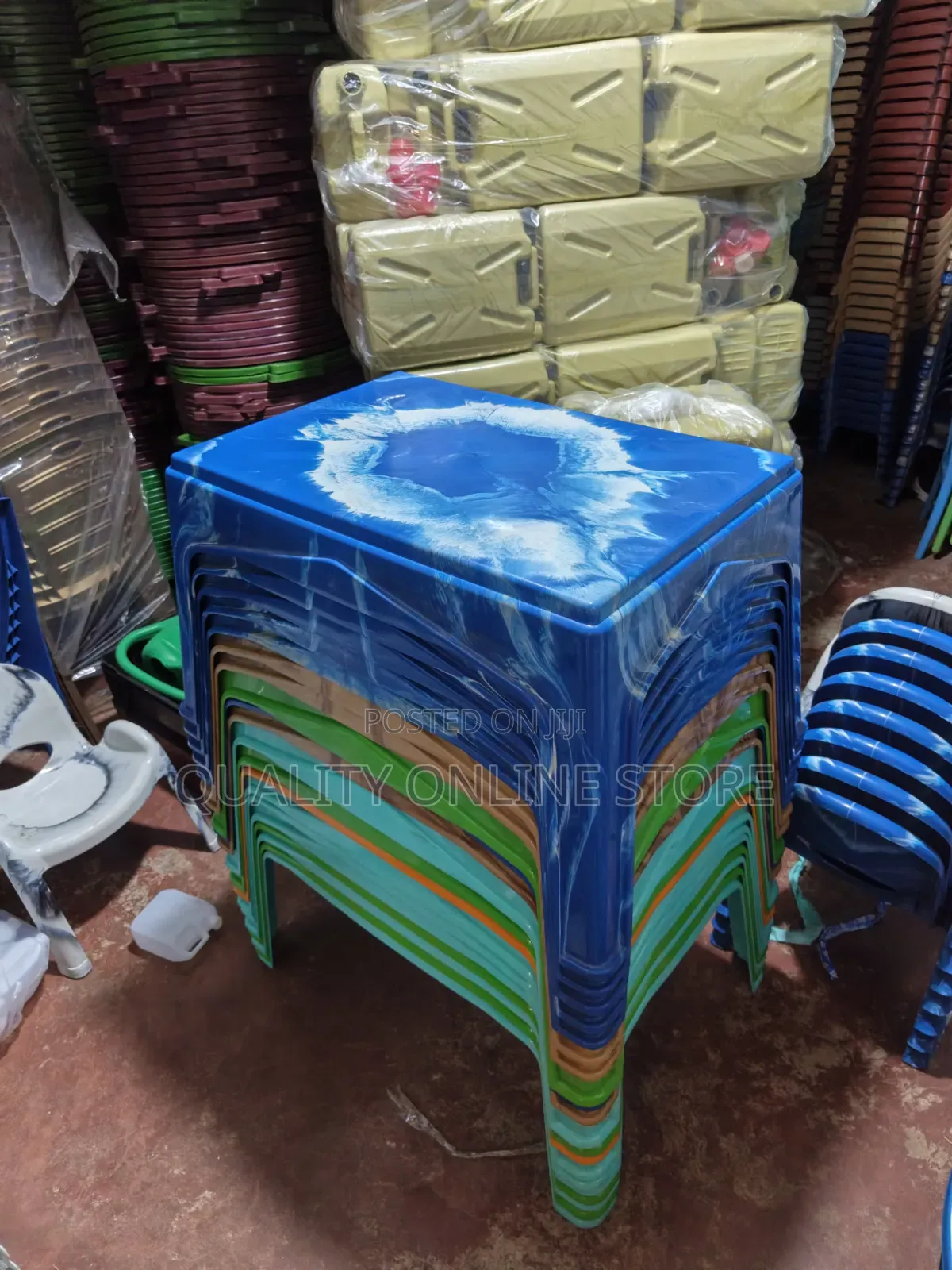 Multicolored Bars/Dining/Restaurant/Coffee Plastic Table