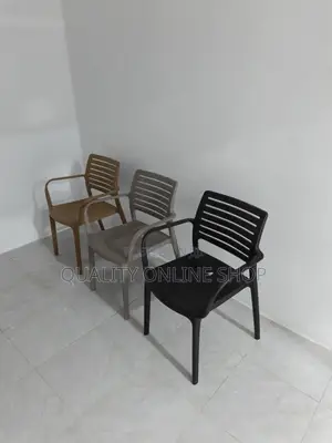 Avenue Plastic Chairs Plastic Chairs