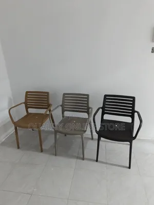 Polypropylene Plastic Chairs Plastic Chairs for Restaurant and Hotels