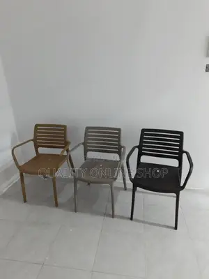 Polypropylene Plastic Chairs Plastic Chairs for Restaurant and Hotels