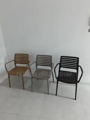 Polypropylene Plastic Chairs Plastic Chairs for Restaurant and Hotels