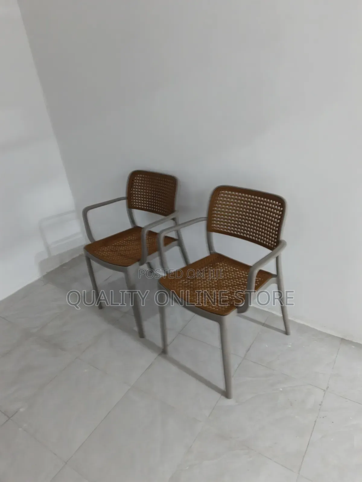 Tolix Restaurant Bars Hotels Plastic Chairs Plastic Chairs