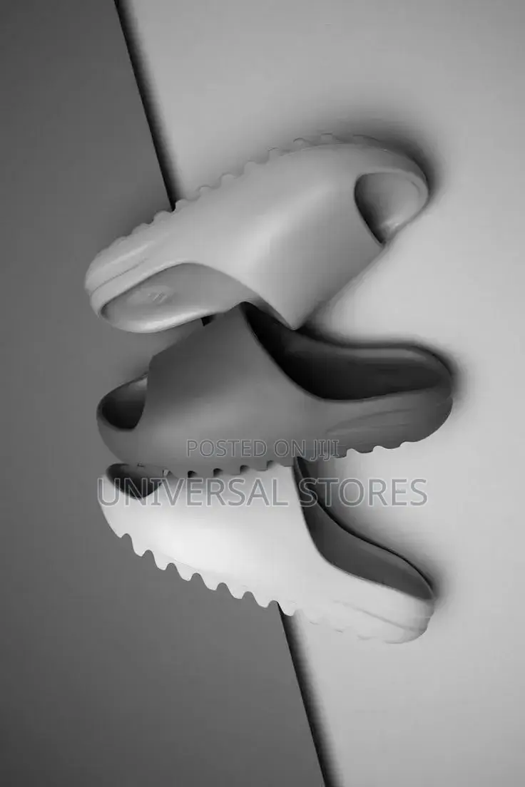 High Quality Casual Slids