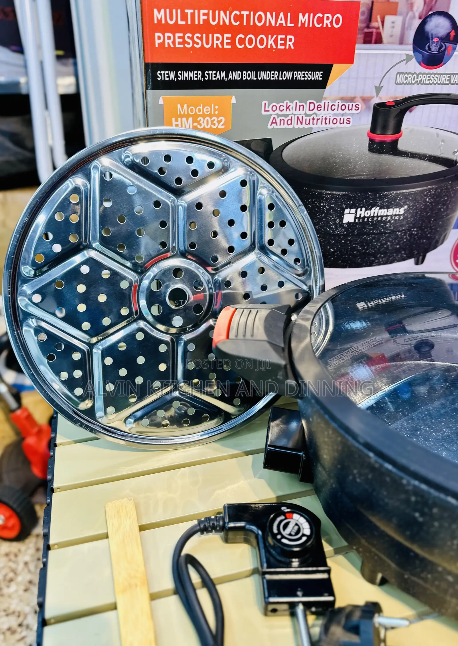 Multifunctional Electric Cooker With Steamer 8L