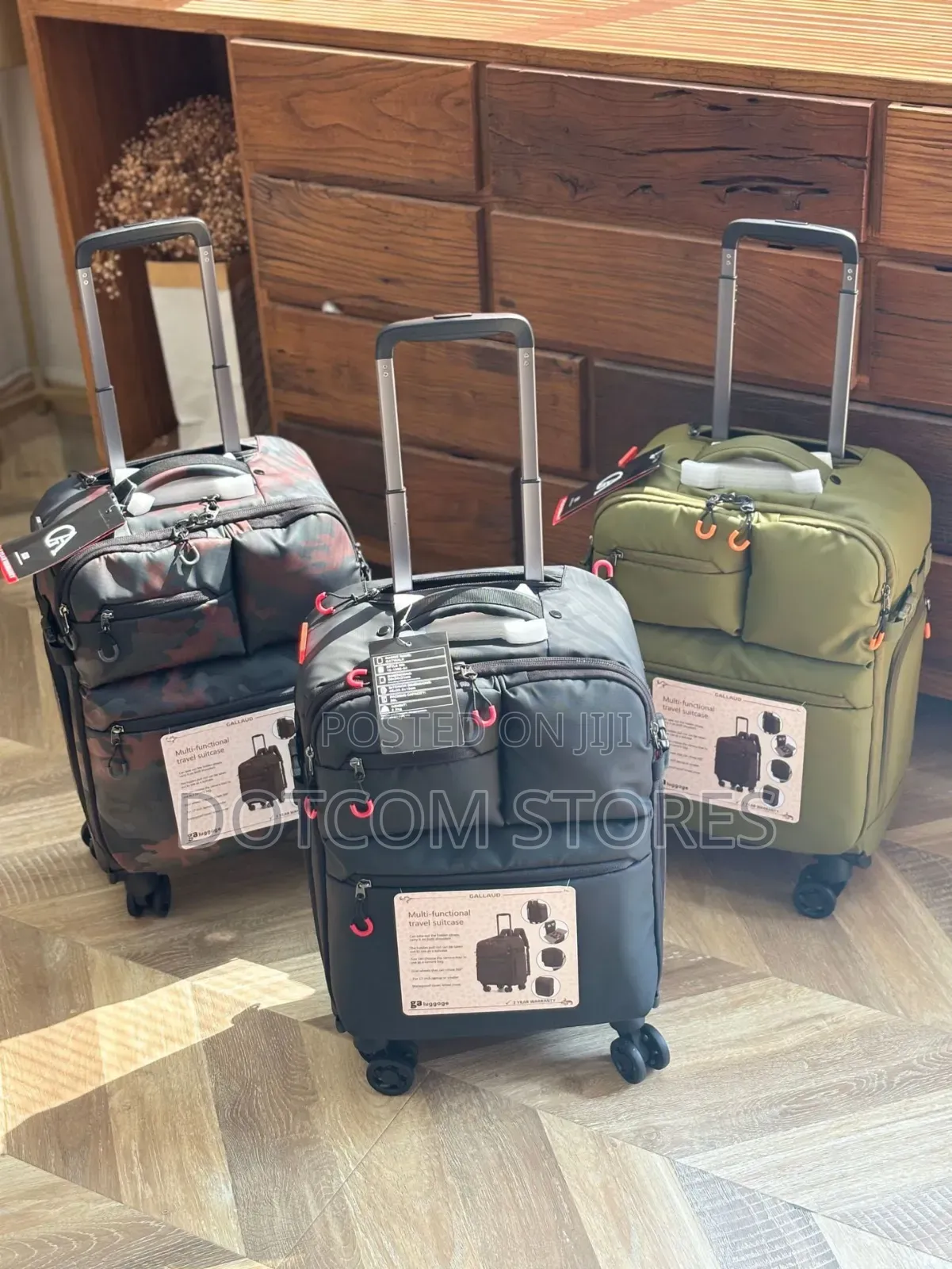 2-in-1 Trolley Convertible Travel Suitcase and Backpack.