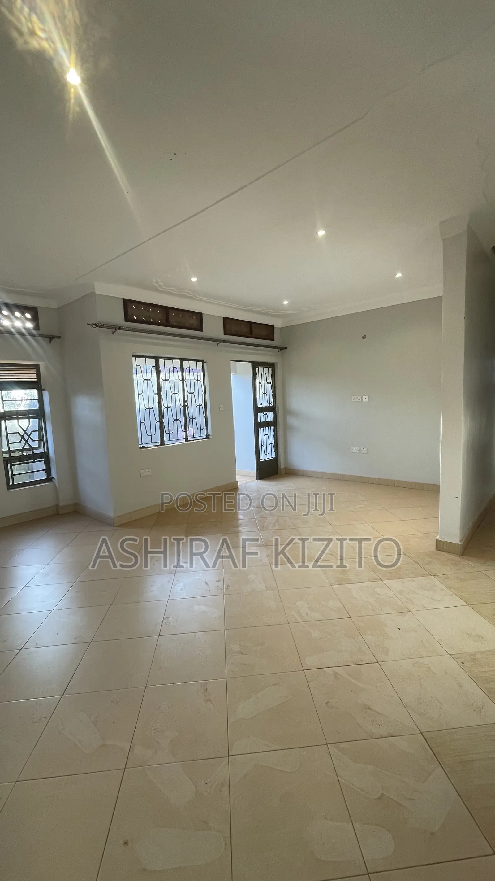 3bdrm House in Ssabagabo-Makindye for rent