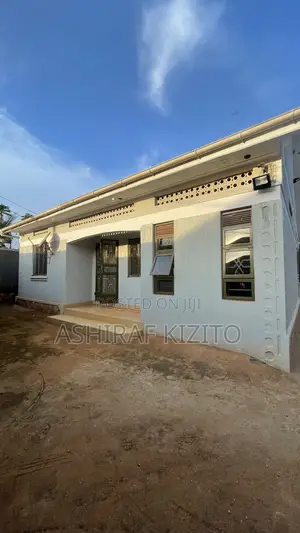 3bdrm House in Ssabagabo-Makindye for rent