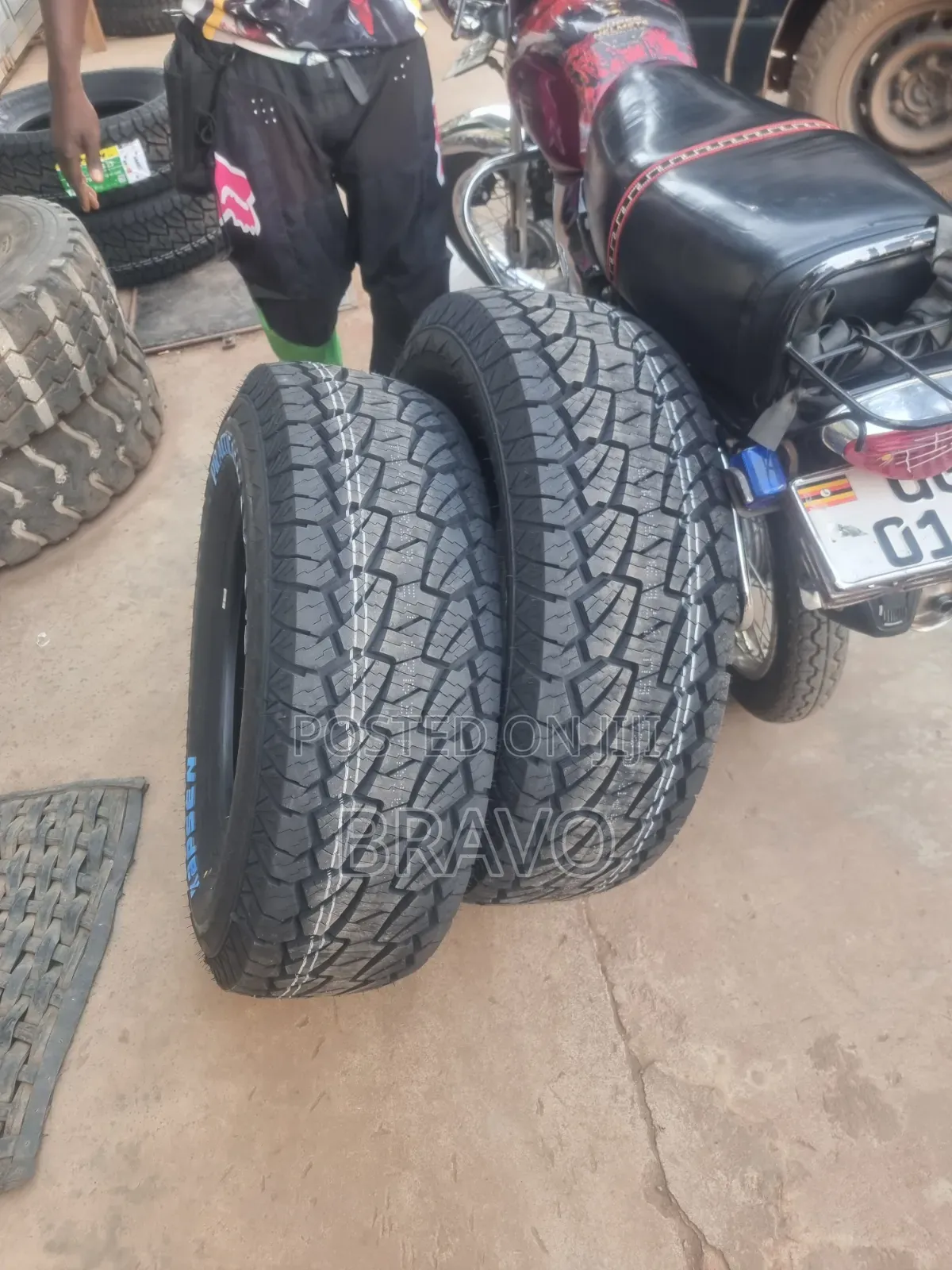 235/60r18 All Terrian Roadx Tyre Brand .