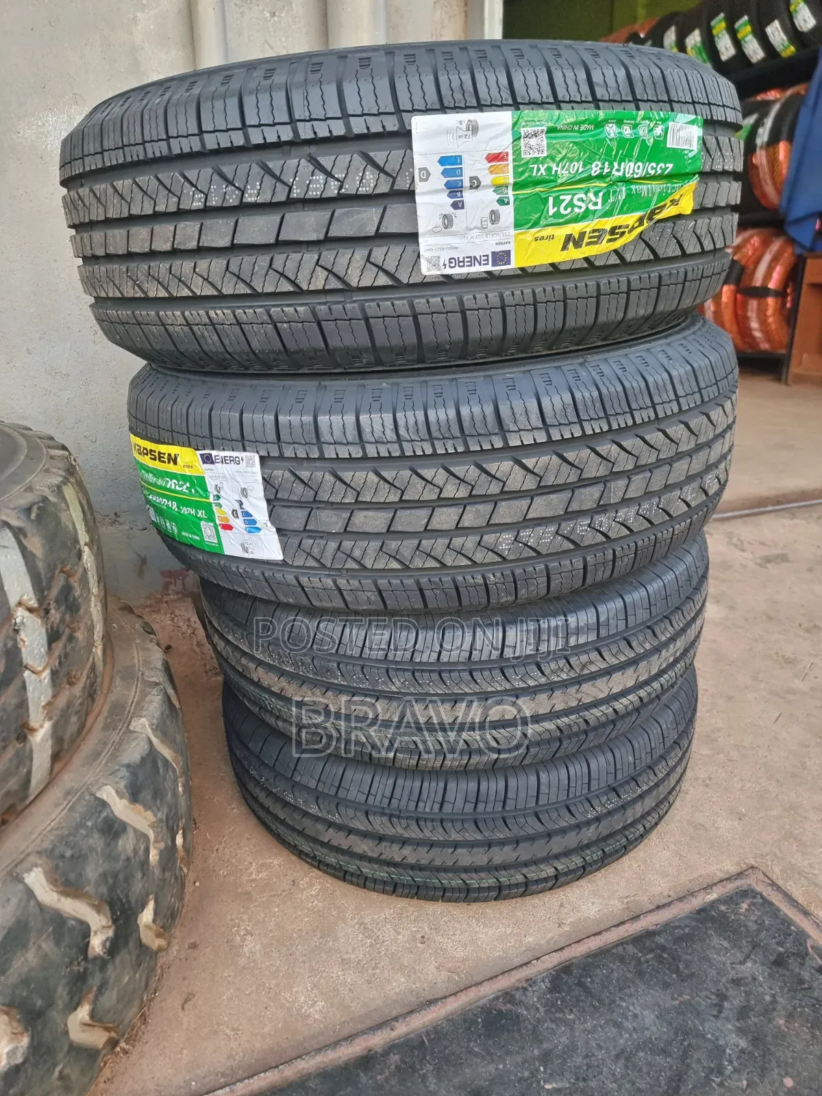 235/60r18 Highway Tyres for Rov4, Vanguard
