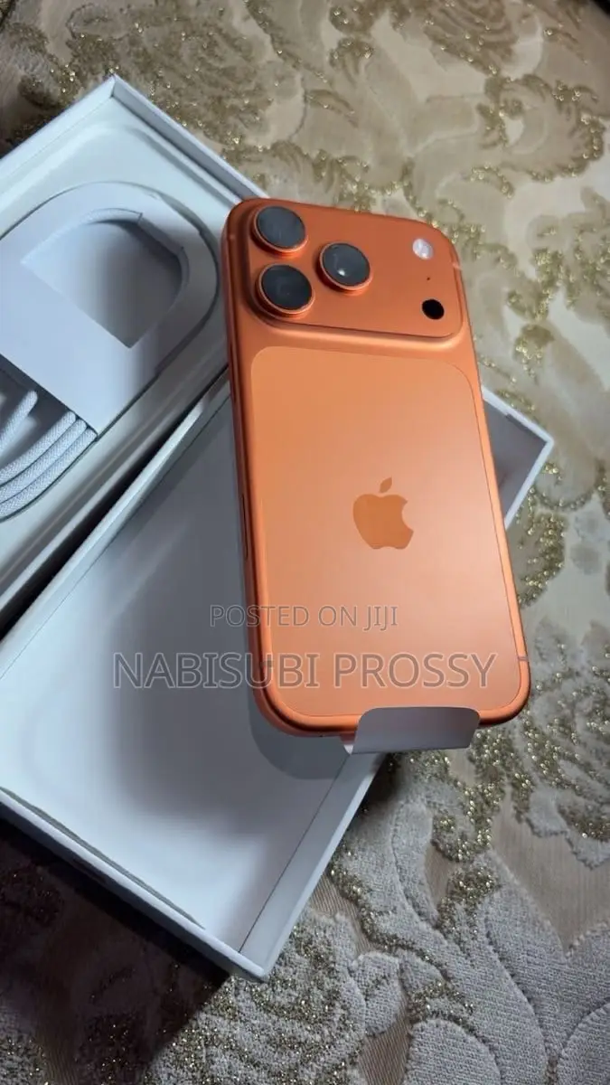 New Apple iPhone 17 Pro Max 256 GB Orange