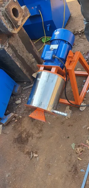 Grand Nuts Machine